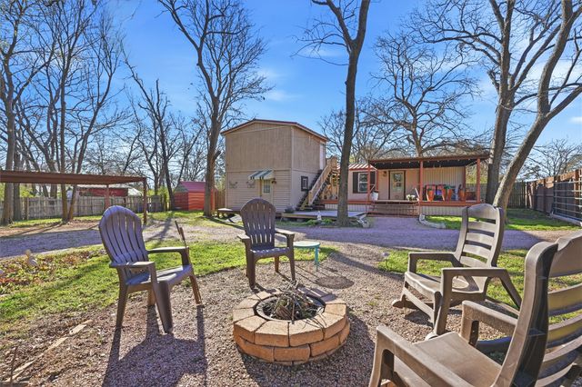 48 Ivanhoe Drive, Gordonville, TX 76245