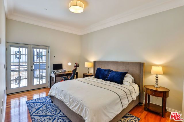 9969 Westwanda Drive, Beverly Hills, CA 90210