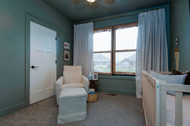 521 N Kilkenny Way, Nixa, MO 65714