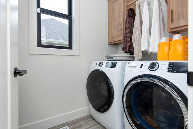 521 N Kilkenny Way, Nixa, MO 65714