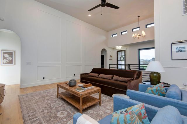 521 N Kilkenny Way, Nixa, MO 65714