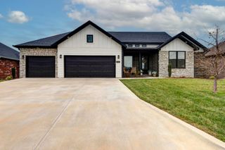 521 N Kilkenny Way, Nixa, MO 65714