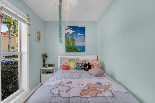 5314 NE 6 Avenue E20, Oakland Park, FL 33334