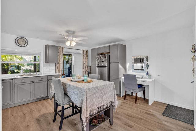 5314 NE 6 Avenue E20, Oakland Park, FL 33334