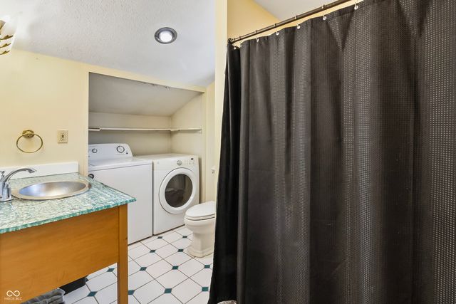 1535 Bundy Avenue, New Castle, IN 47362