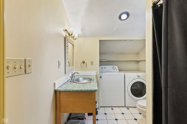 1535 Bundy Avenue, New Castle, IN 47362