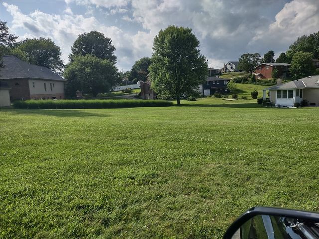 000 Ohio Ave, Jeannette, PA 15644
