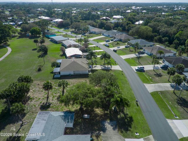 358 S Wimbrow Drive, Sebastian, FL 32958
