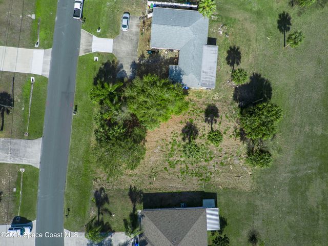 358 S Wimbrow Drive, Sebastian, FL 32958