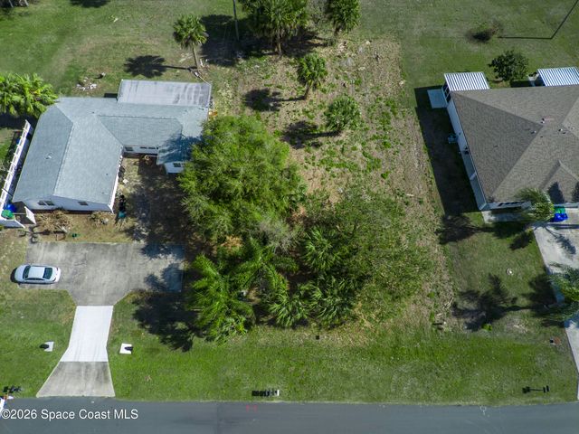 358 S Wimbrow Drive, Sebastian, FL 32958