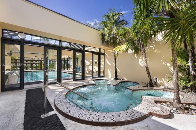1000 Quayside Ter 805, Miami, FL 33138