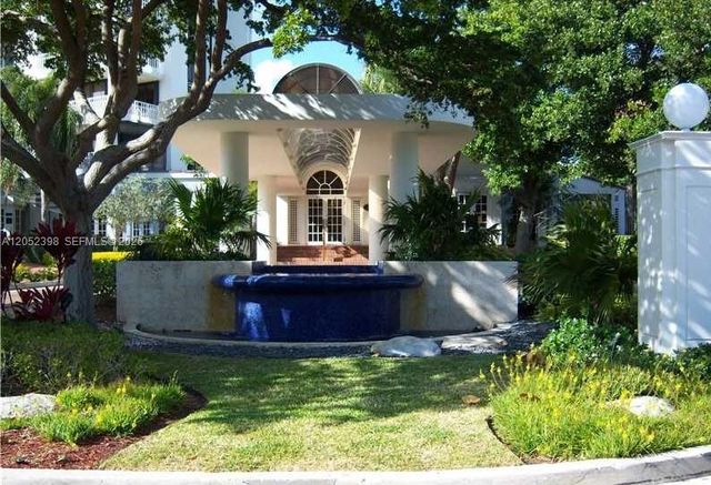 1000 Quayside Ter 805, Miami, FL 33138