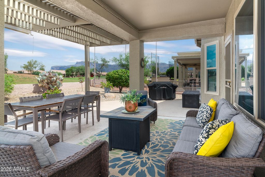 6428 S GINTY Drive, Gold Canyon, AZ 85118