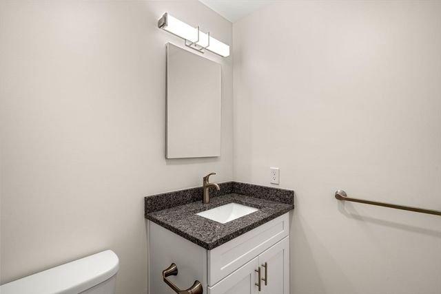 10 Franklin Ave 104, Revere, MA 02151