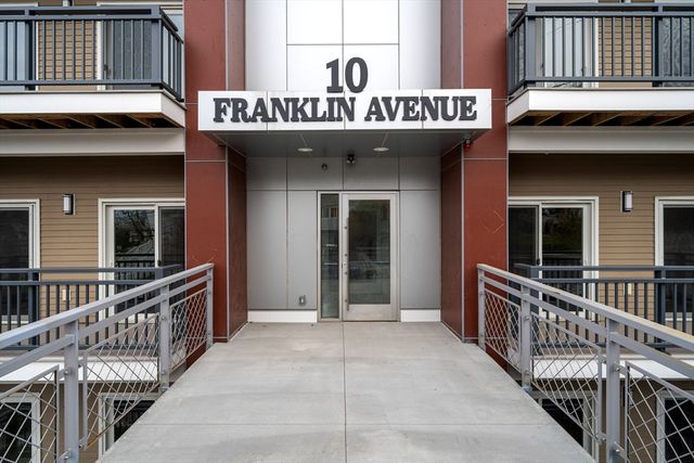 10 Franklin Ave 104, Revere, MA 02151