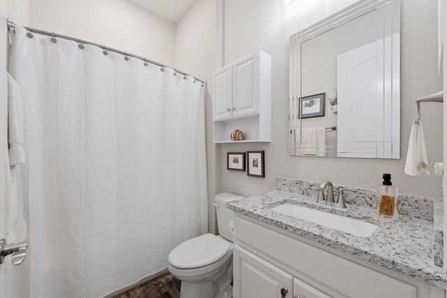 207 Arabian Drive, The Woodlands, TX 77382