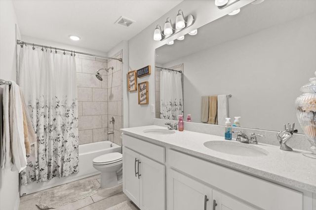 1458 FLATWOOD STREET, St Cloud, FL 34771