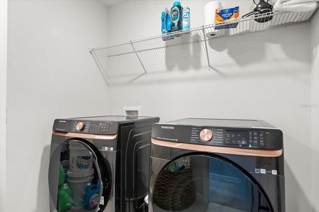 1458 FLATWOOD STREET, St Cloud, FL 34771