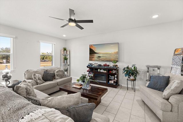 1458 FLATWOOD STREET, St Cloud, FL 34771