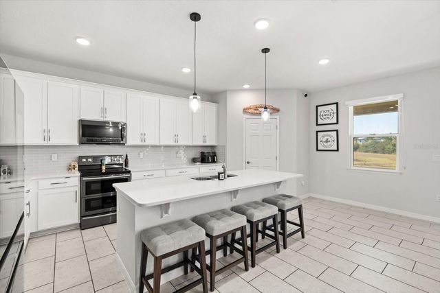 1458 FLATWOOD STREET, St Cloud, FL 34771