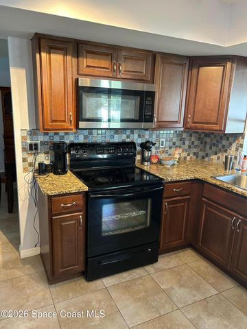 777 SE Fallon Drive SE, Port St. Lucie, FL 34983
