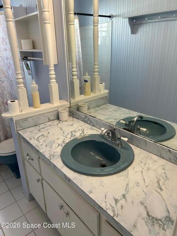 777 SE Fallon Drive SE, Port St. Lucie, FL 34983