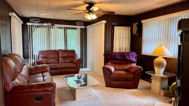 539 E 169th Street, South Holland, IL 60473