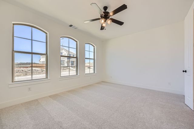 6041 Davis Knoll, Fort Worth, TX 76126