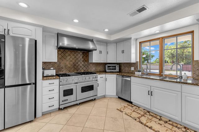 80980 Vista Bonita Trail, La Quinta, CA 92253