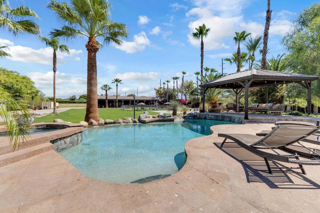 80980 Vista Bonita Trail, La Quinta, CA 92253
