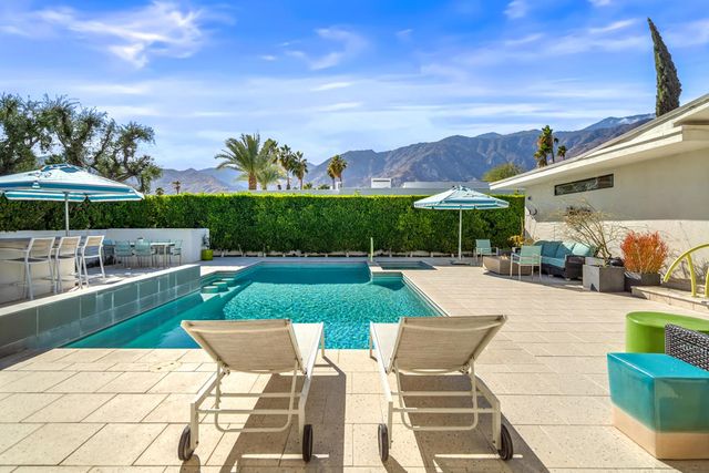 1350 E Murray Canyon Drive, Palm Springs, CA 92264
