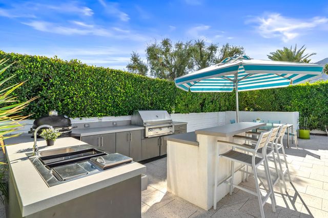 1350 E Murray Canyon Drive, Palm Springs, CA 92264