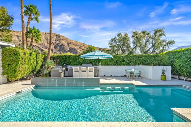 1350 E Murray Canyon Drive, Palm Springs, CA 92264