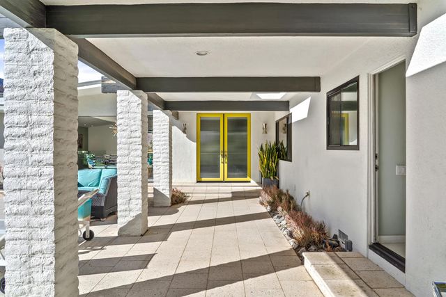 1350 E Murray Canyon Drive, Palm Springs, CA 92264