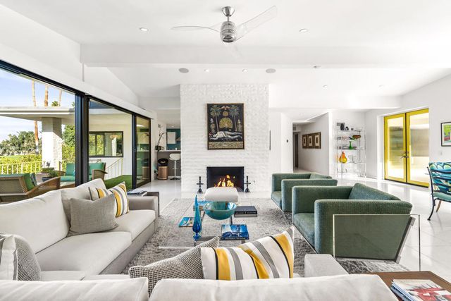 1350 E Murray Canyon Drive, Palm Springs, CA 92264