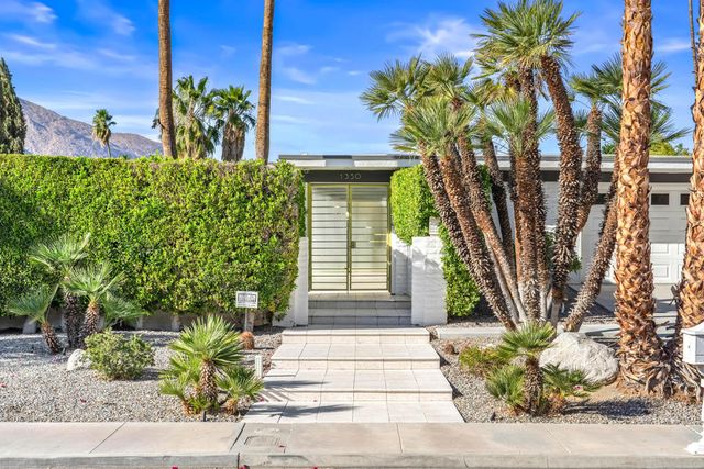 1350 E Murray Canyon Drive, Palm Springs, CA 92264