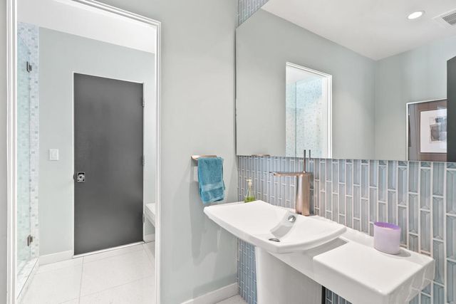 1350 E Murray Canyon Drive, Palm Springs, CA 92264