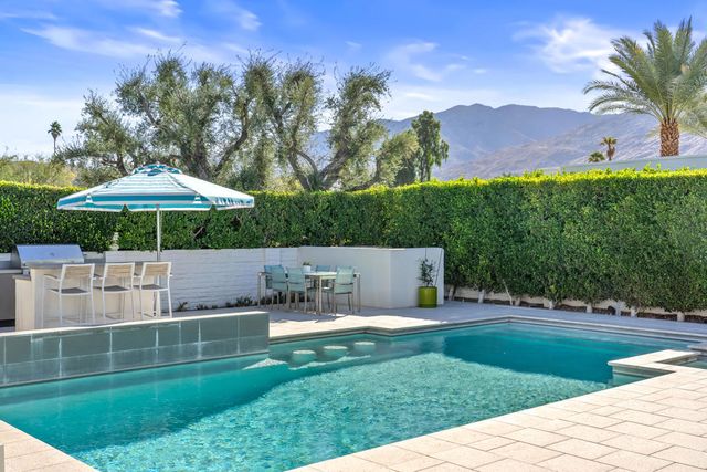 1350 E Murray Canyon Drive, Palm Springs, CA 92264