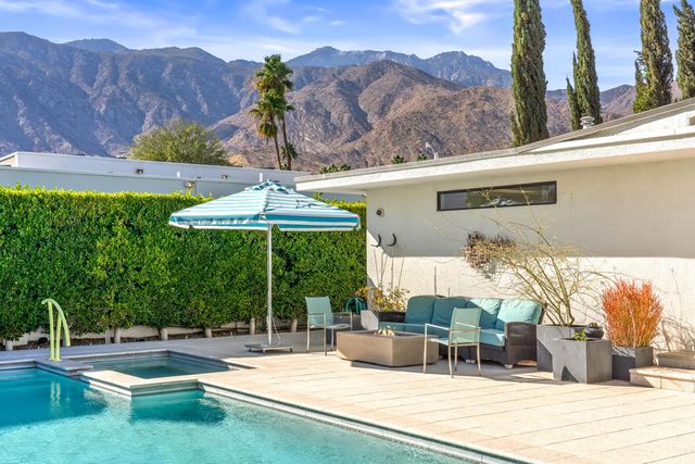 1350 E Murray Canyon Drive, Palm Springs, CA 92264