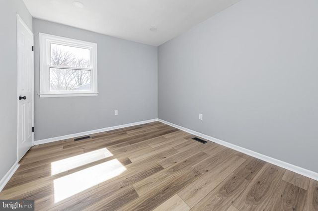 78 ABBINGTON LN, Sewell, NJ 08080