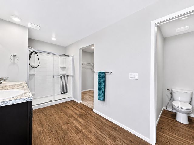 12126 N Greene St, Mead, WA 99021