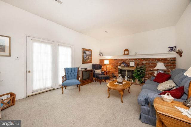 892 CARRIAGE WAY, Lansdale, PA 19446