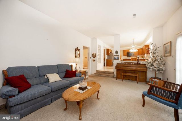 892 CARRIAGE WAY, Lansdale, PA 19446