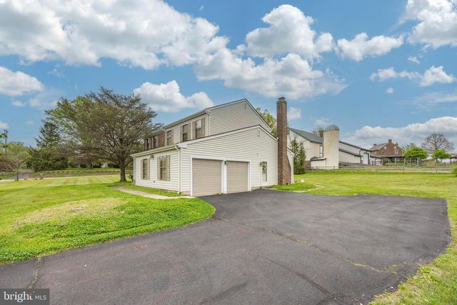 892 CARRIAGE WAY, Lansdale, PA 19446
