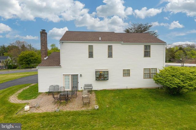 892 CARRIAGE WAY, Lansdale, PA 19446