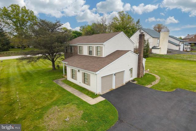 892 CARRIAGE WAY, Lansdale, PA 19446
