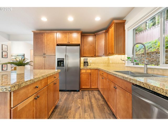 16351 Se MERGANSER Ct, Milwaukie, OR 97267