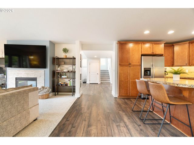 16351 Se MERGANSER Ct, Milwaukie, OR 97267