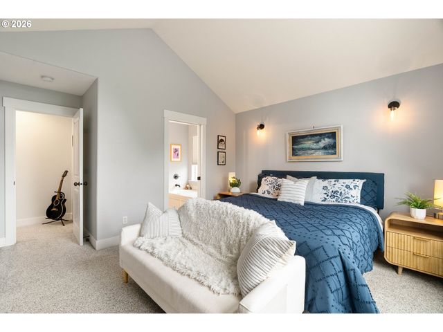 16351 Se MERGANSER Ct, Milwaukie, OR 97267