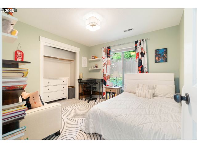 16351 Se MERGANSER Ct, Milwaukie, OR 97267